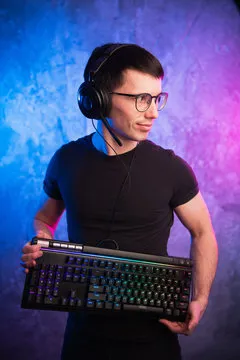 英雄联盟 (League of Legends)